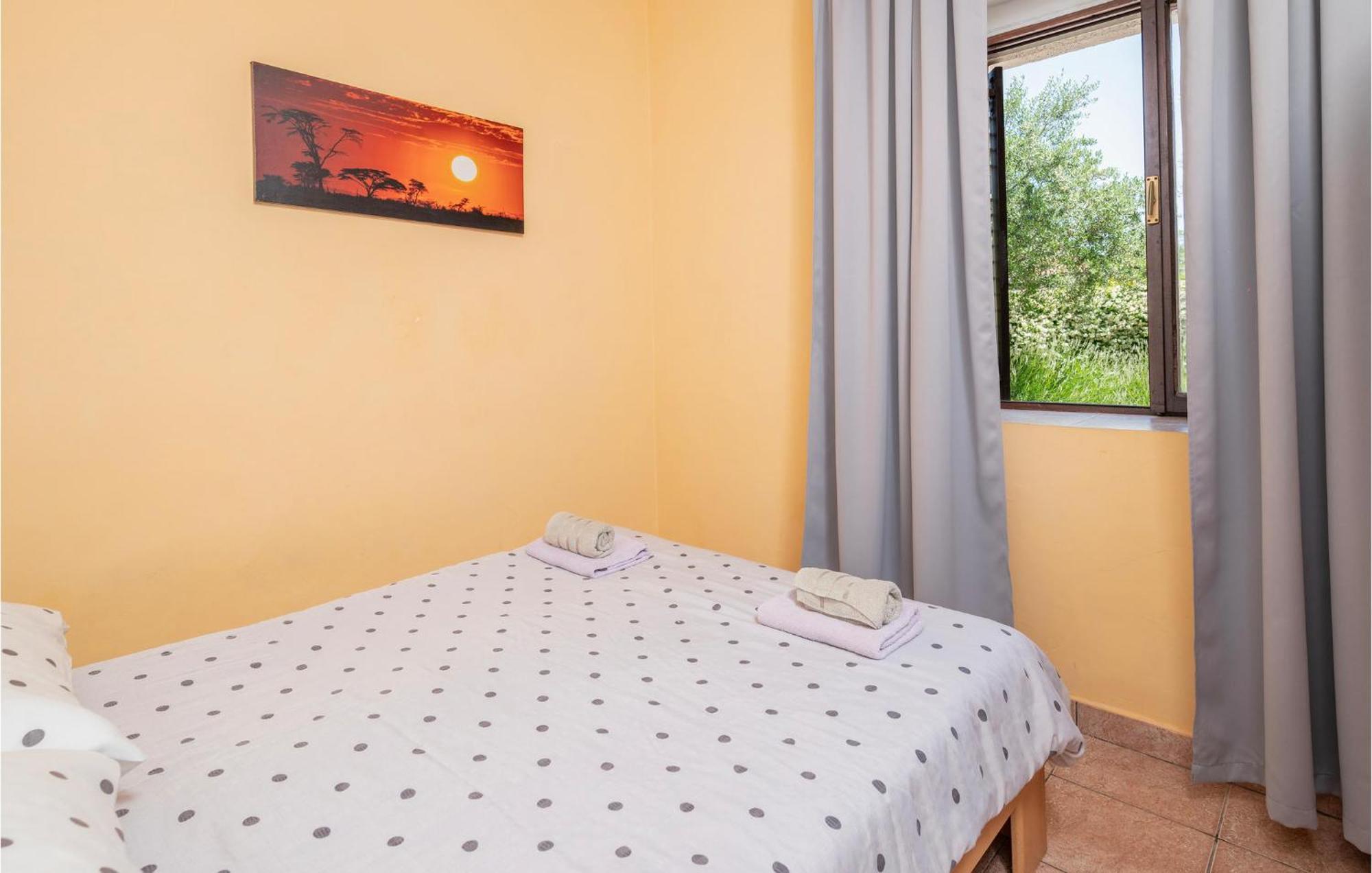 Cozy Apartment In Fazana With Kitchen Eksteriør bilde